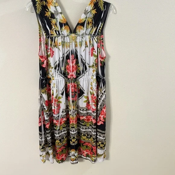 APT.9 dress - Picture 5 of 8